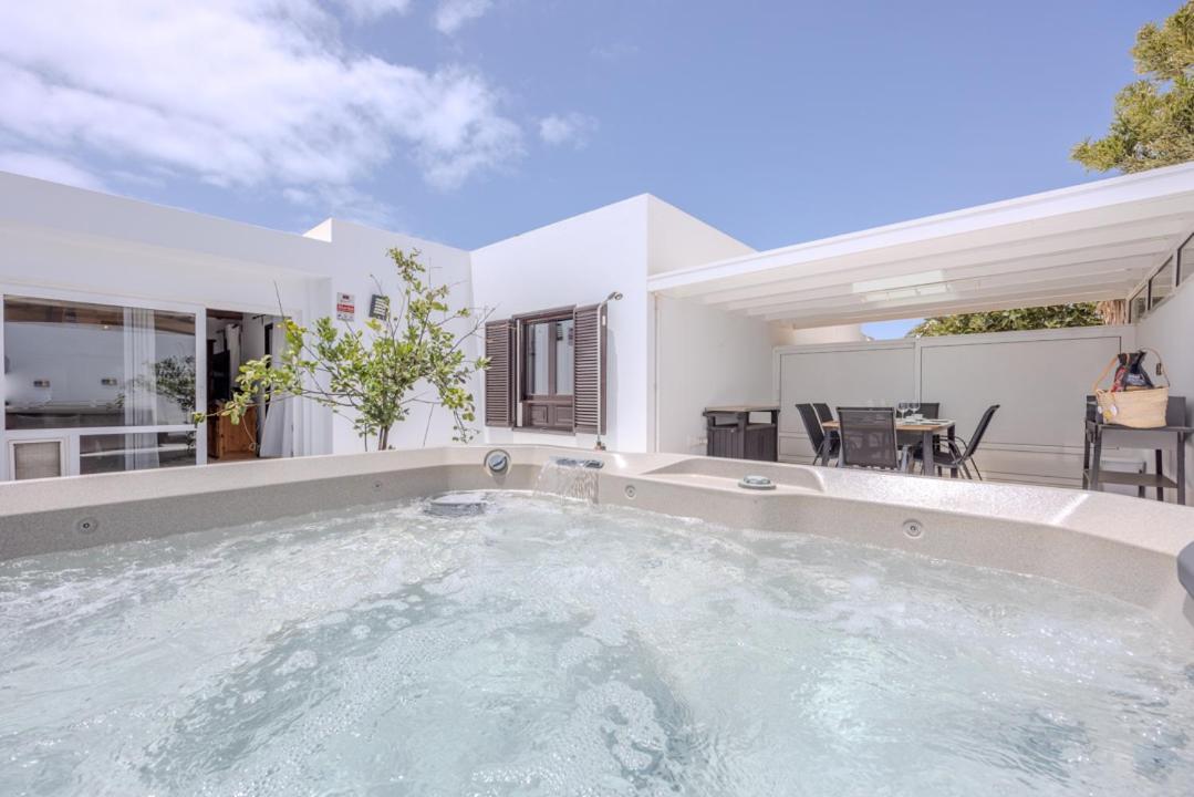Villa Kakariko ปลายาออนดา ภายนอก รูปภาพ