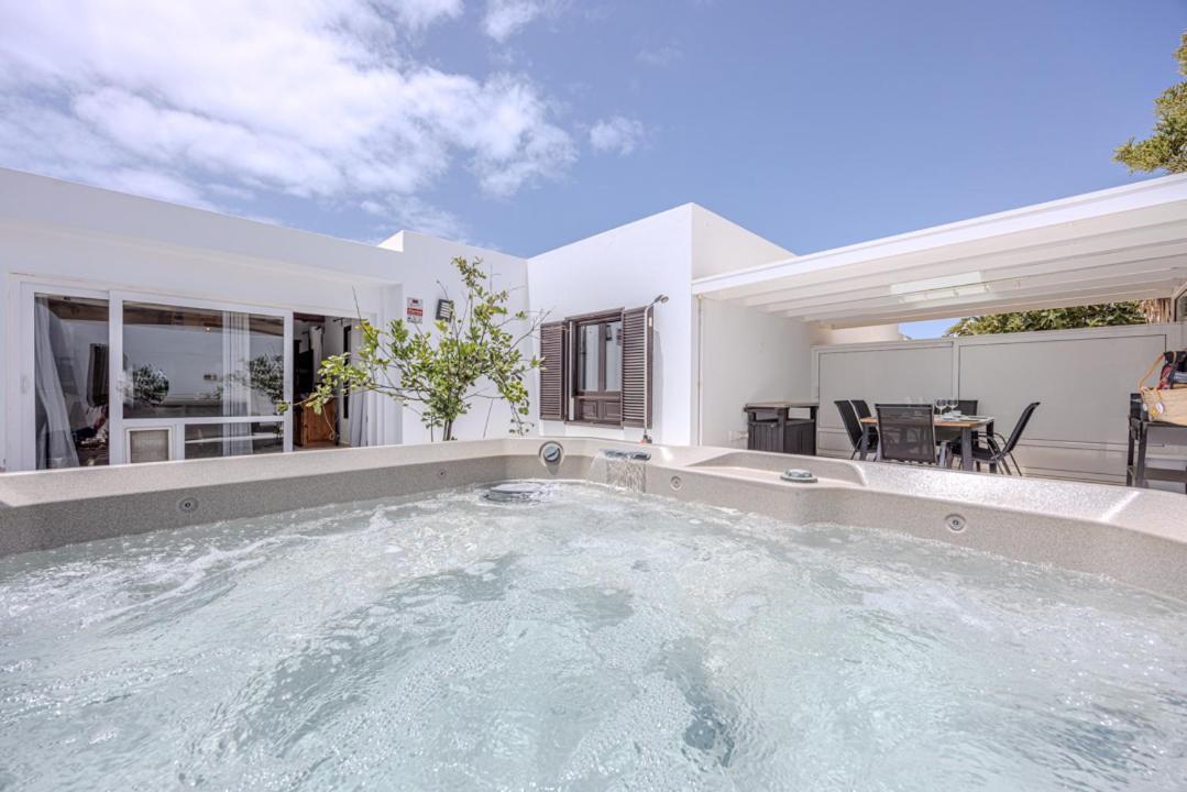 Villa Kakariko ปลายาออนดา ภายนอก รูปภาพ